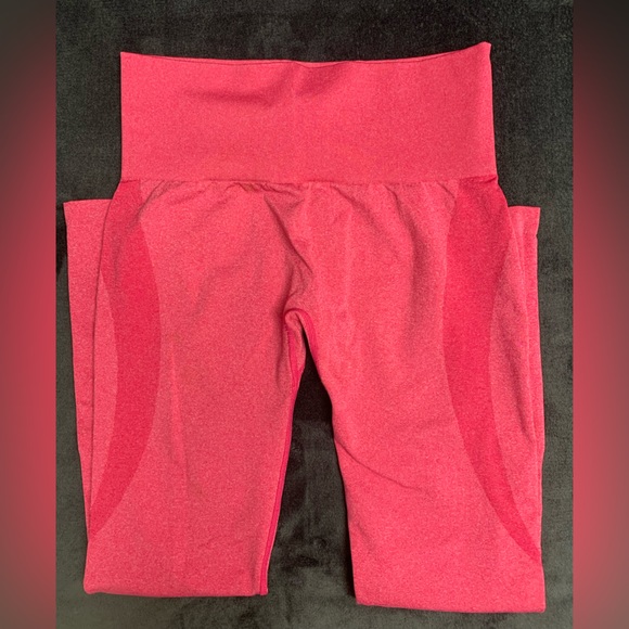 NVGTN Leggings XS,S,M - Picture 2 of 4